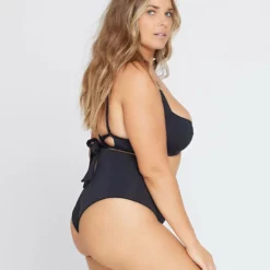 Camellia Bikini Top -Sunflair Verkäufe 5797143 CAMELLIA PORTIA BLK A 2 1fbd52de dd00 4c90 8ef8 fda6737aa3db