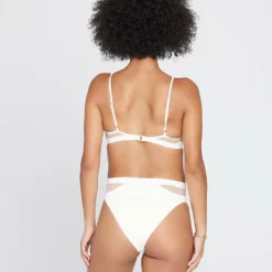 Ribbed Sadie Bikini Top 24 Ribbed Sadie Bikini Top -Sunflair Verkäufe 5833726 SADIE PALONIA CRM V 4 ac7ddcd9 ef74 4fa5 a8dc 040b2fa69b6f