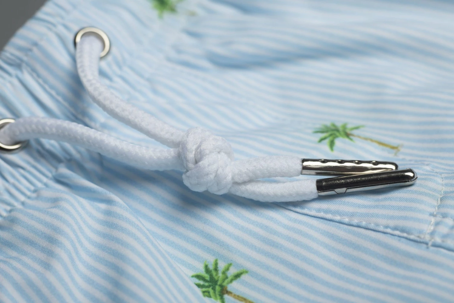 Bermies Mens Swim Trunk In Palm Stripes 8 Bermies Mens Swim Trunk In Palm Stripes – Bild 6