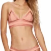 Beach Bunny Mia Long Line Bikini Top In Whiskey Rose 2 Beach Bunny Mia Long Line Bikini Top In Whiskey Rose -Sunflair Verkäufe mia b19100t2b1 whrs front 22